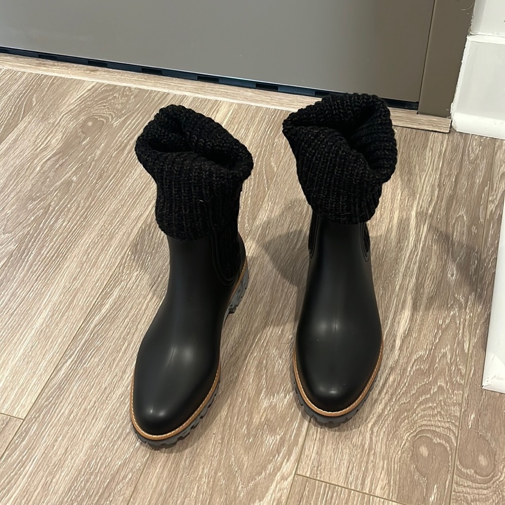 Bernardo Black Winter Boots
